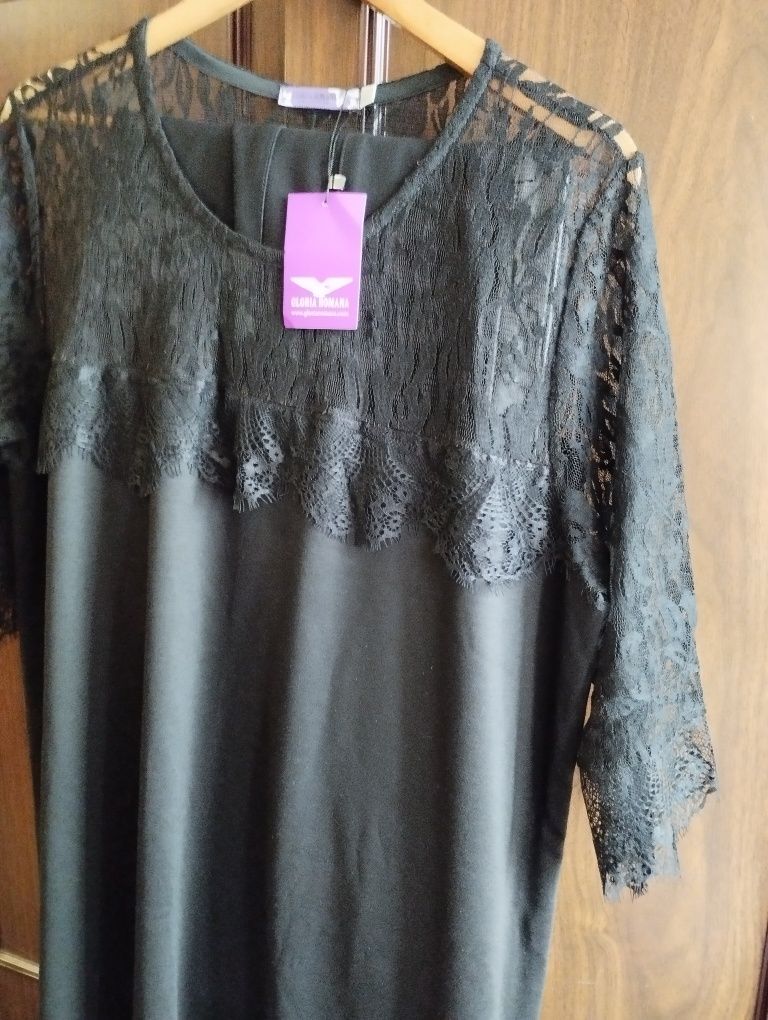 Платье женское чёрное с гипюровыми вставками