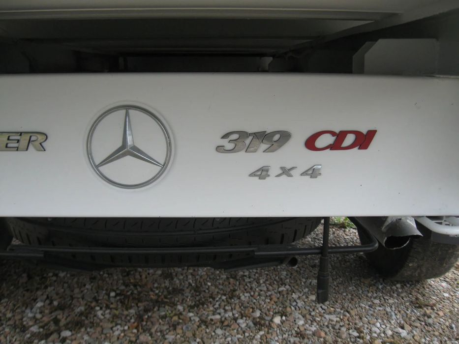 Mercedes-Benz 319 CDI.  4 X 4. DOKA - BRYGADÓWKA. KLIMA  4 X 4 . 319cdi. SPRINTER PIĘKNA DOKA 7 OSOBOWA . Brygadówka Włochy