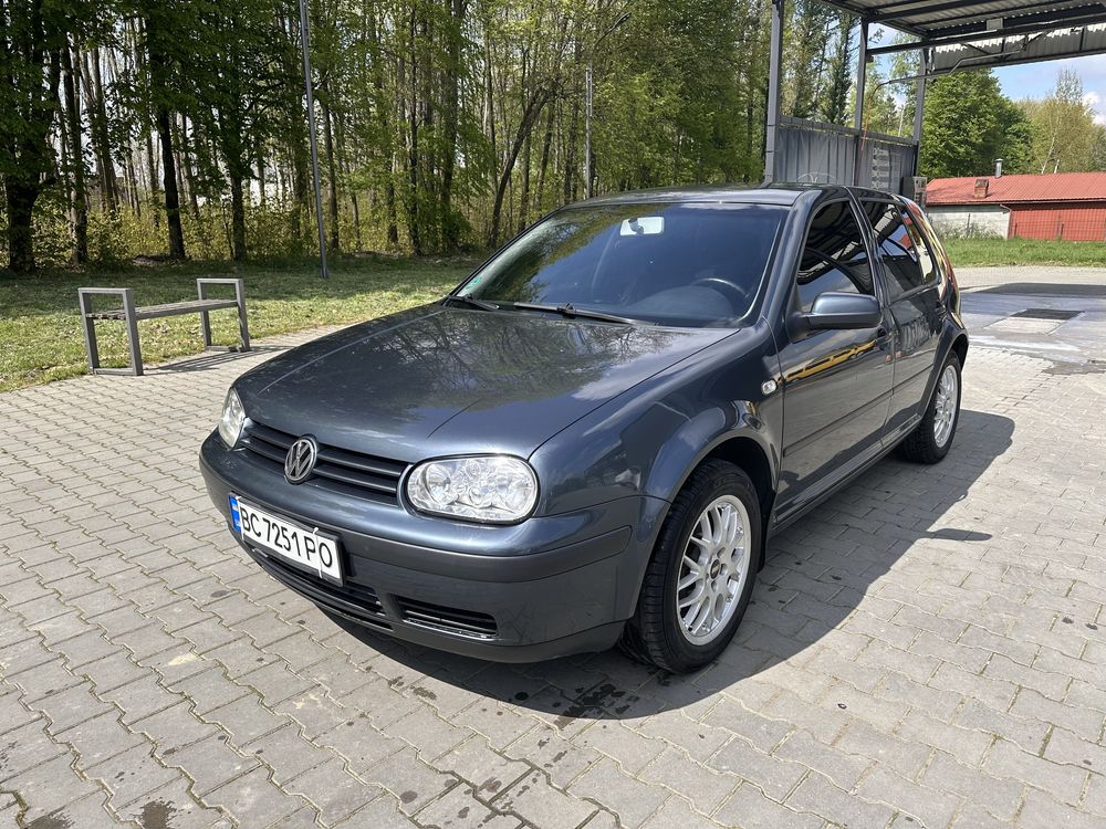 Volkswagen Golf 4 2004
