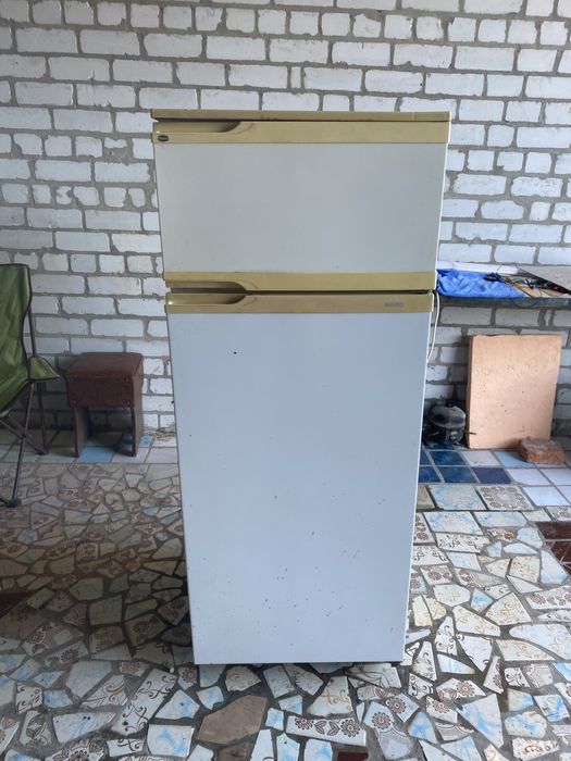 Холодильник у гарному робочому стані Nord