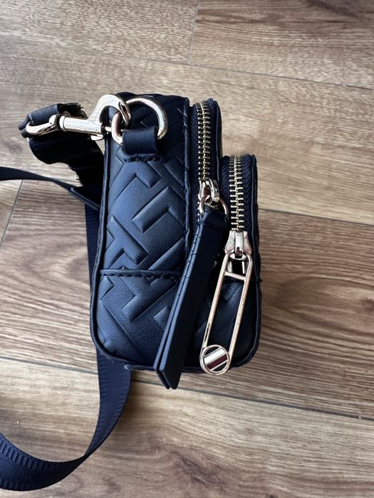 Сумочка Tommy Hilfiger