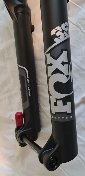 FOX Racing Shox 38 Rhythm 29" (27,5+) 180mm Boost 15x110  Taper