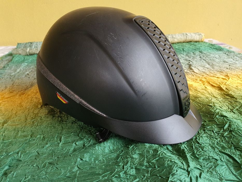 Kask jeździecki Felix Buhler z brokatem rozmiar M 52-58 cm (nr 8)