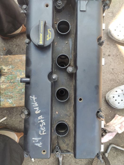 Продам ГБЦ Форд фиеста 1.4 бензин. MK-7