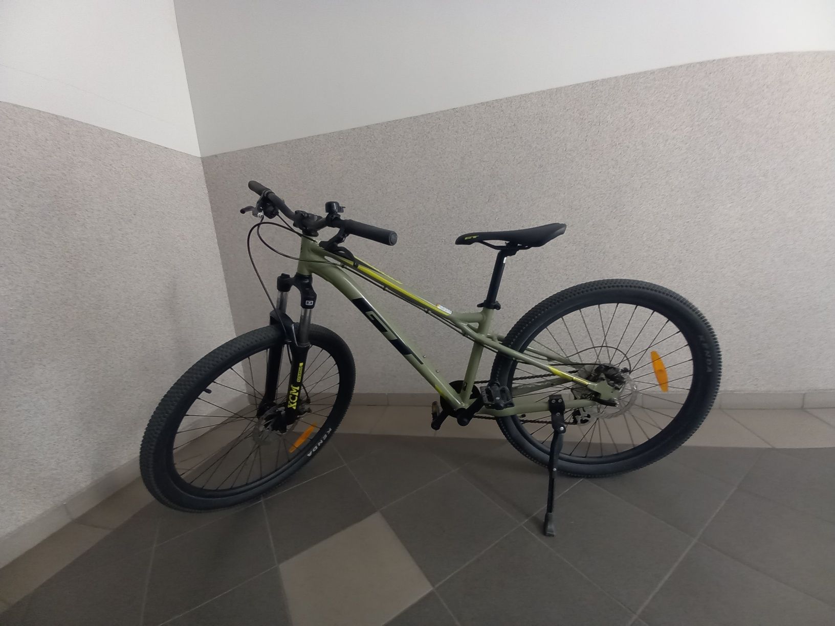 Rower GT STOMPER rama S, koła 26 cali