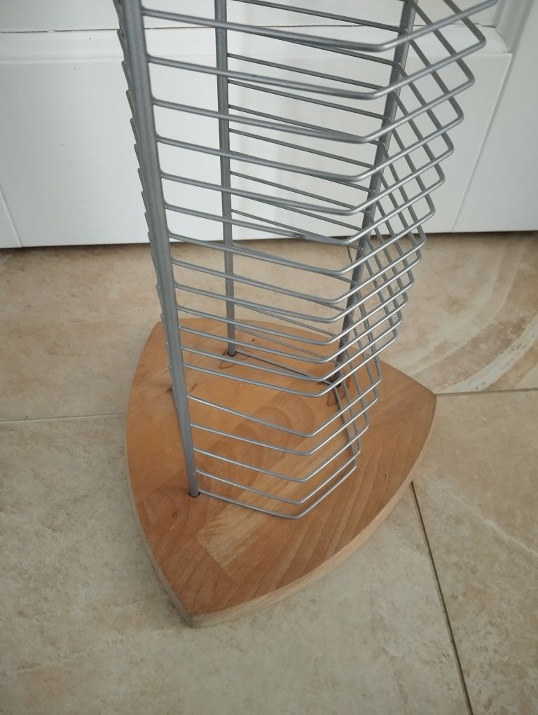Stojak na płyty CD