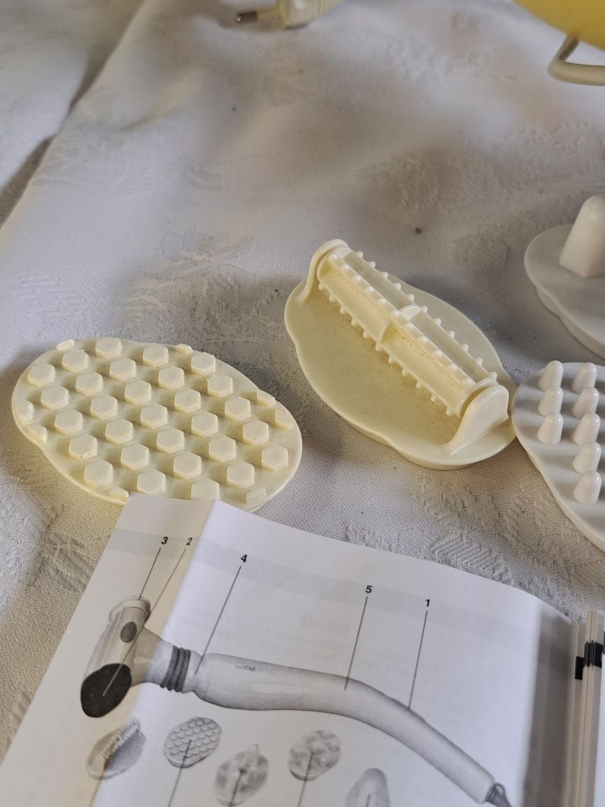Stare urządzenie do masażu na podczerwień 35