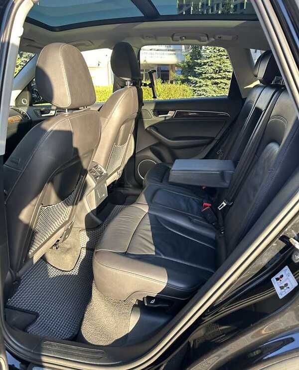 Audi Q5 2015 2.0 бензин Quattro