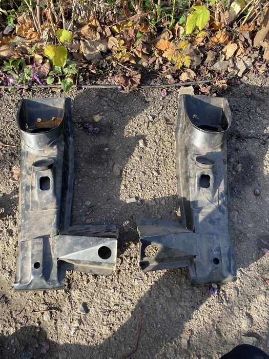 Стойка брызговика ваз 2106