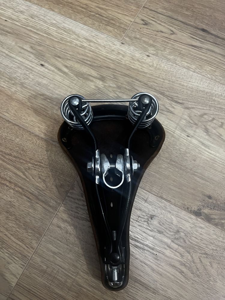 Brooks B66 retro siodełko