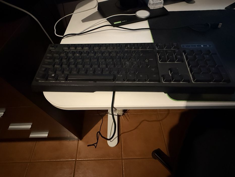 Teclado razer ornata chroma