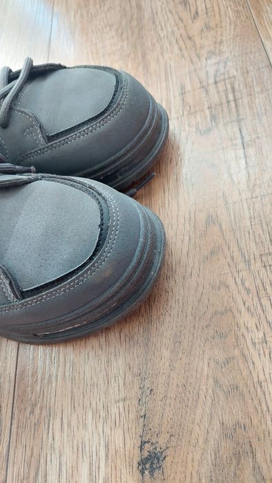 Buty rozmiar 36 I 35 Reserved