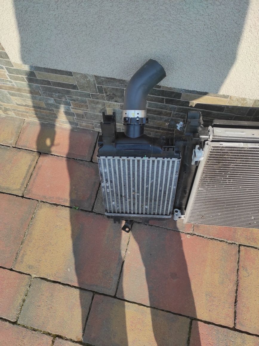 Sprzedam do renault captur I lift 1.3 tce chłodnice intercooler woda