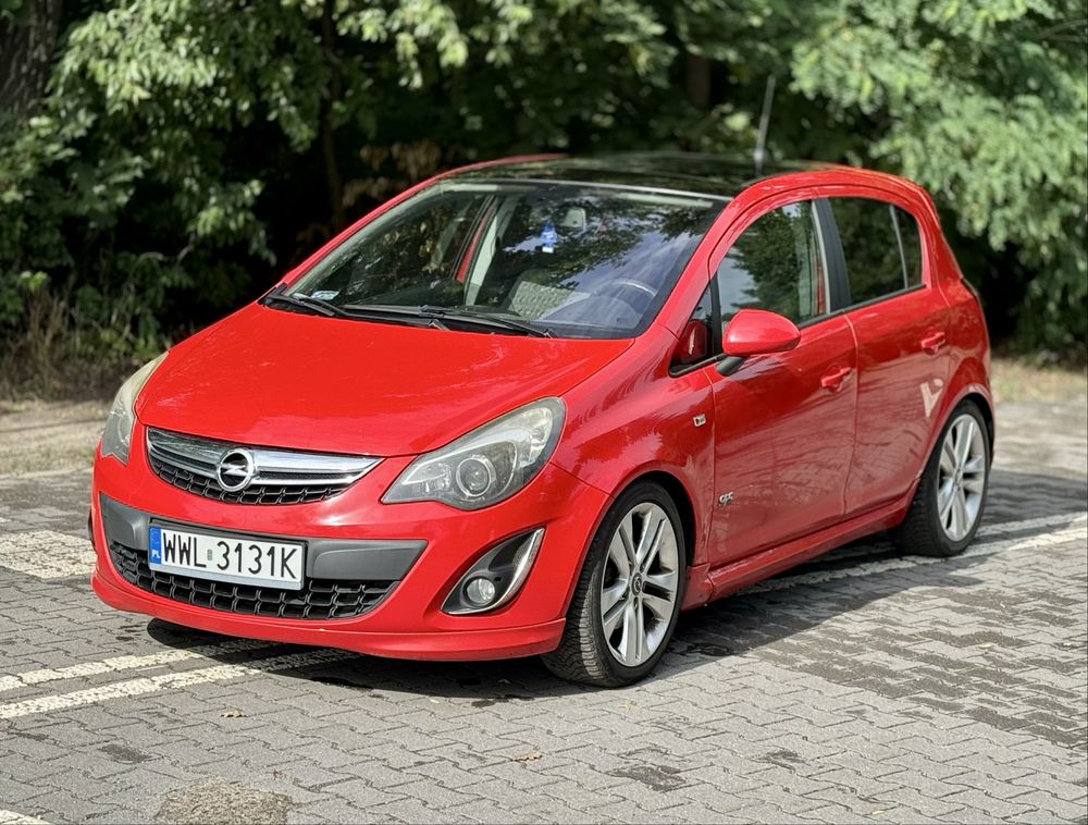 Opel corsa D OPC Line 131km