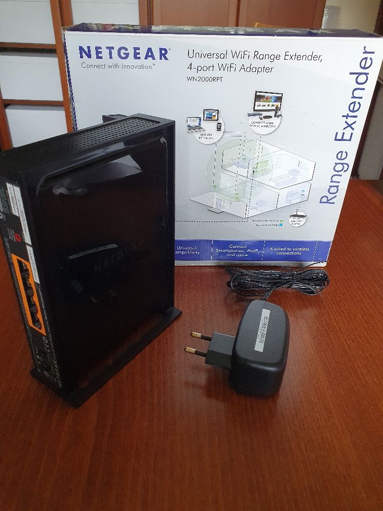 Wzmacniacz sygnalu WiFi NETGEAR model WN2000RPTv2