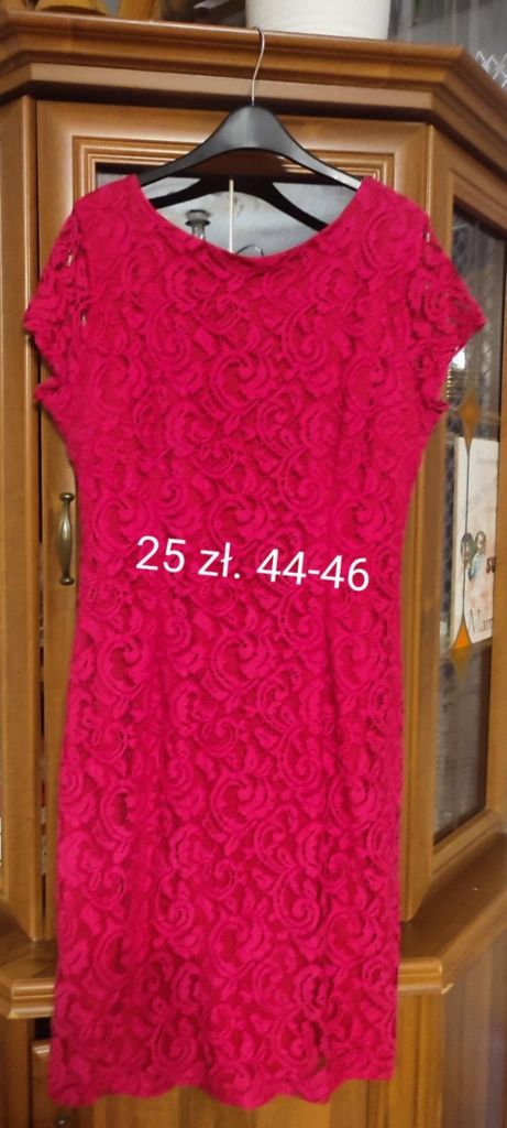 Sukienka rozmiar 44-46