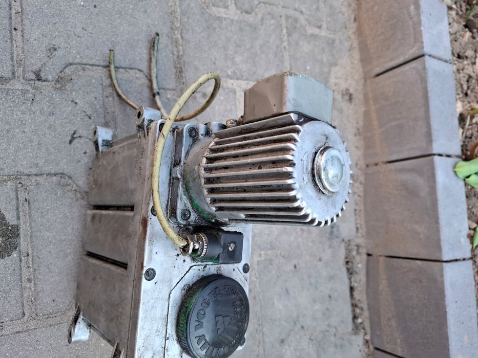 Pompa smarowania Willy Vogel MFE 2/B4