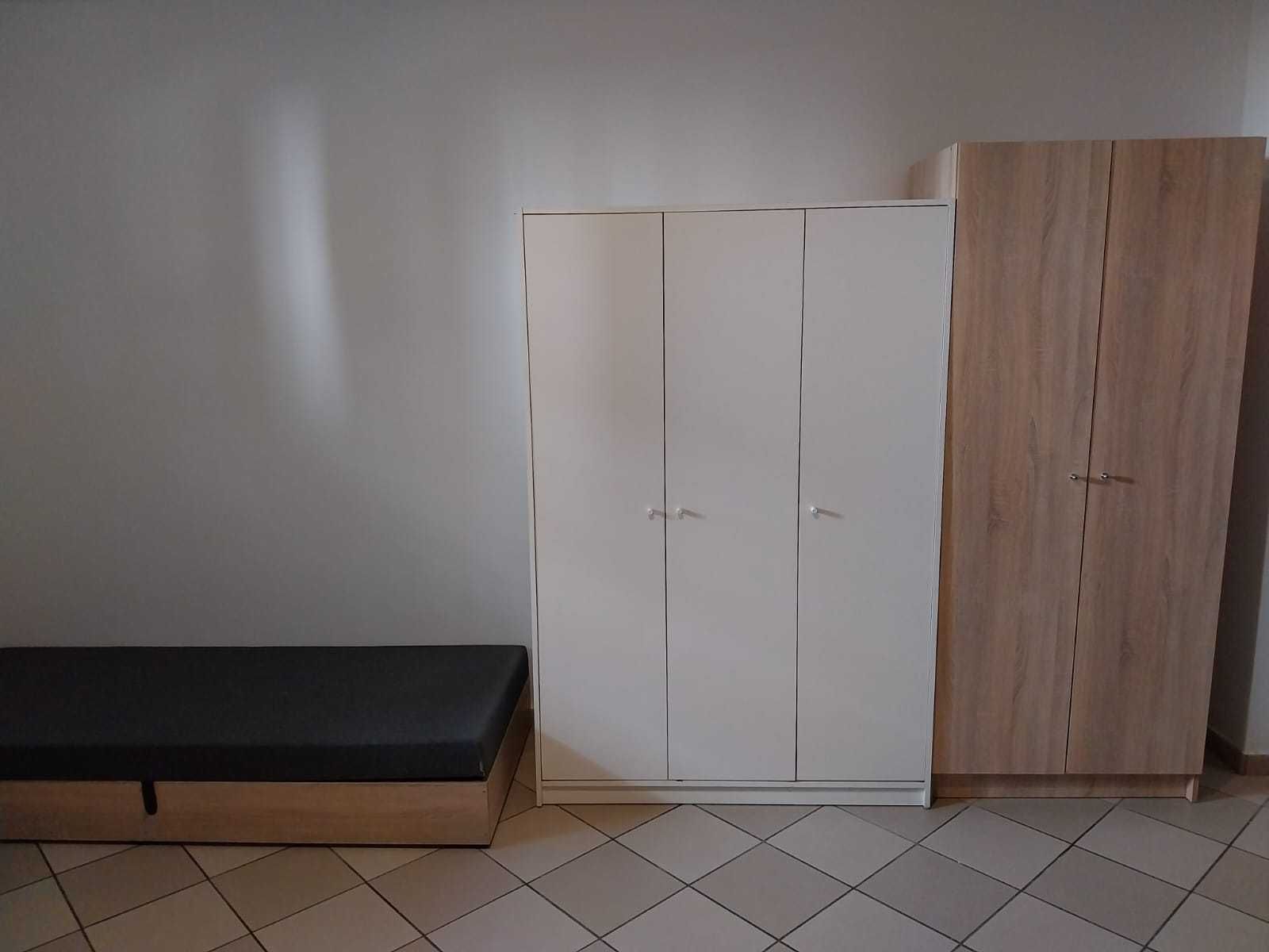 Noclegi, kwatery pracownicze, hostel, pokoje- Dom dla 20 osób