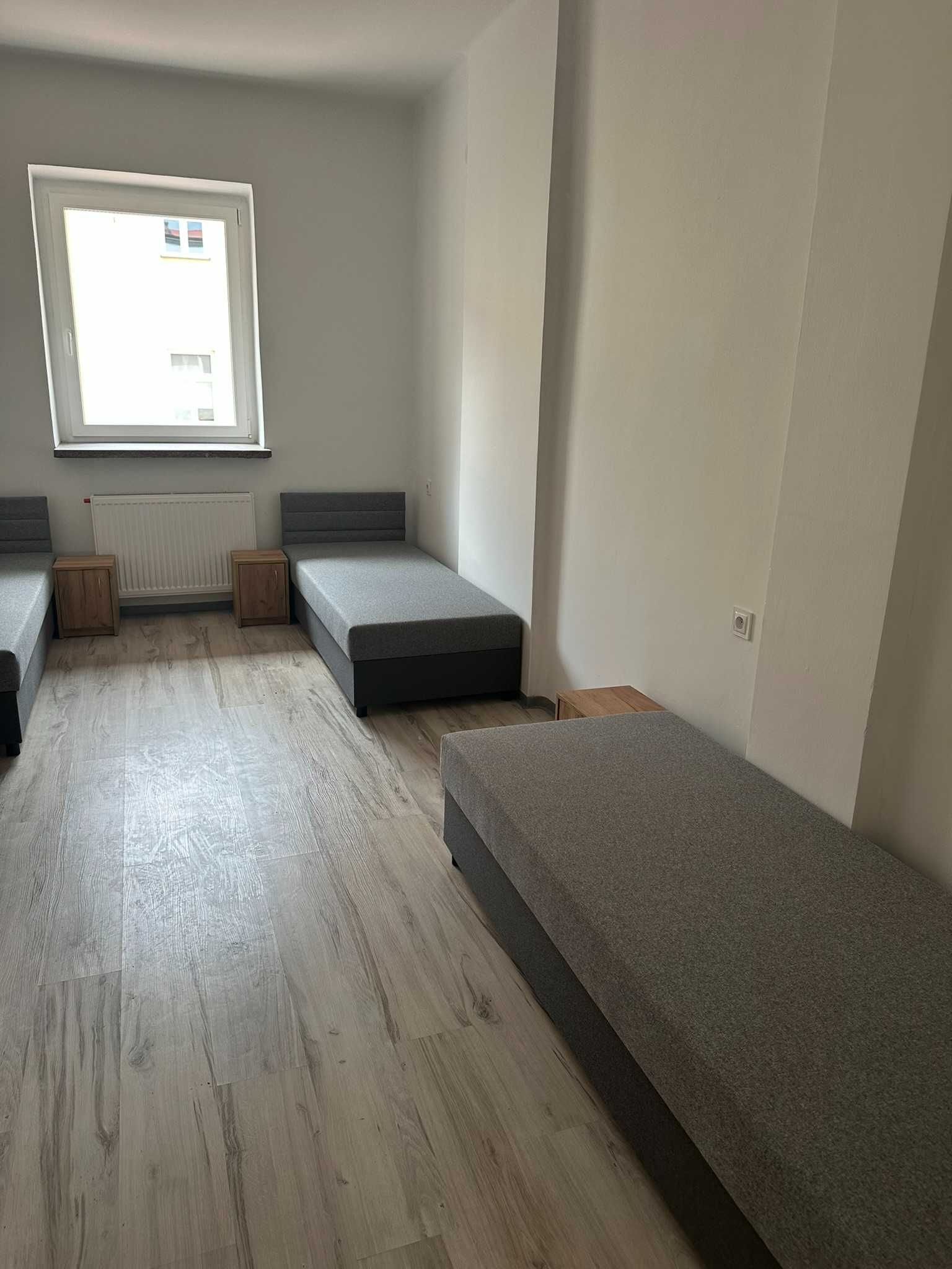 NOWE Kwatery pracownicze Piotrków Tryb. centrum 2 i 3 os.