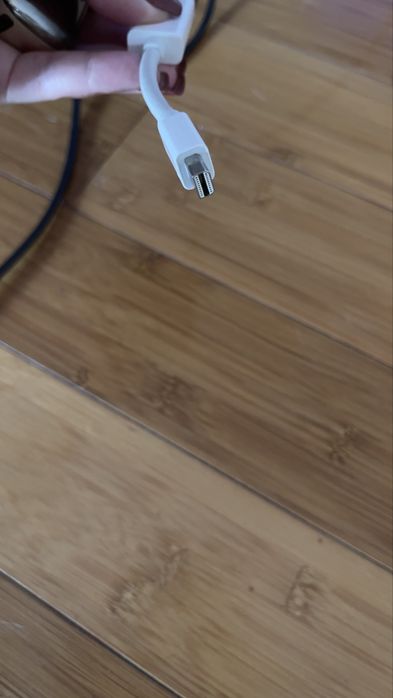 Cabo para ligar macbbok air á tv