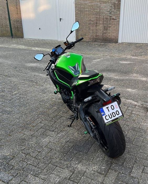 Sprzedam Kawasaki ZH 2