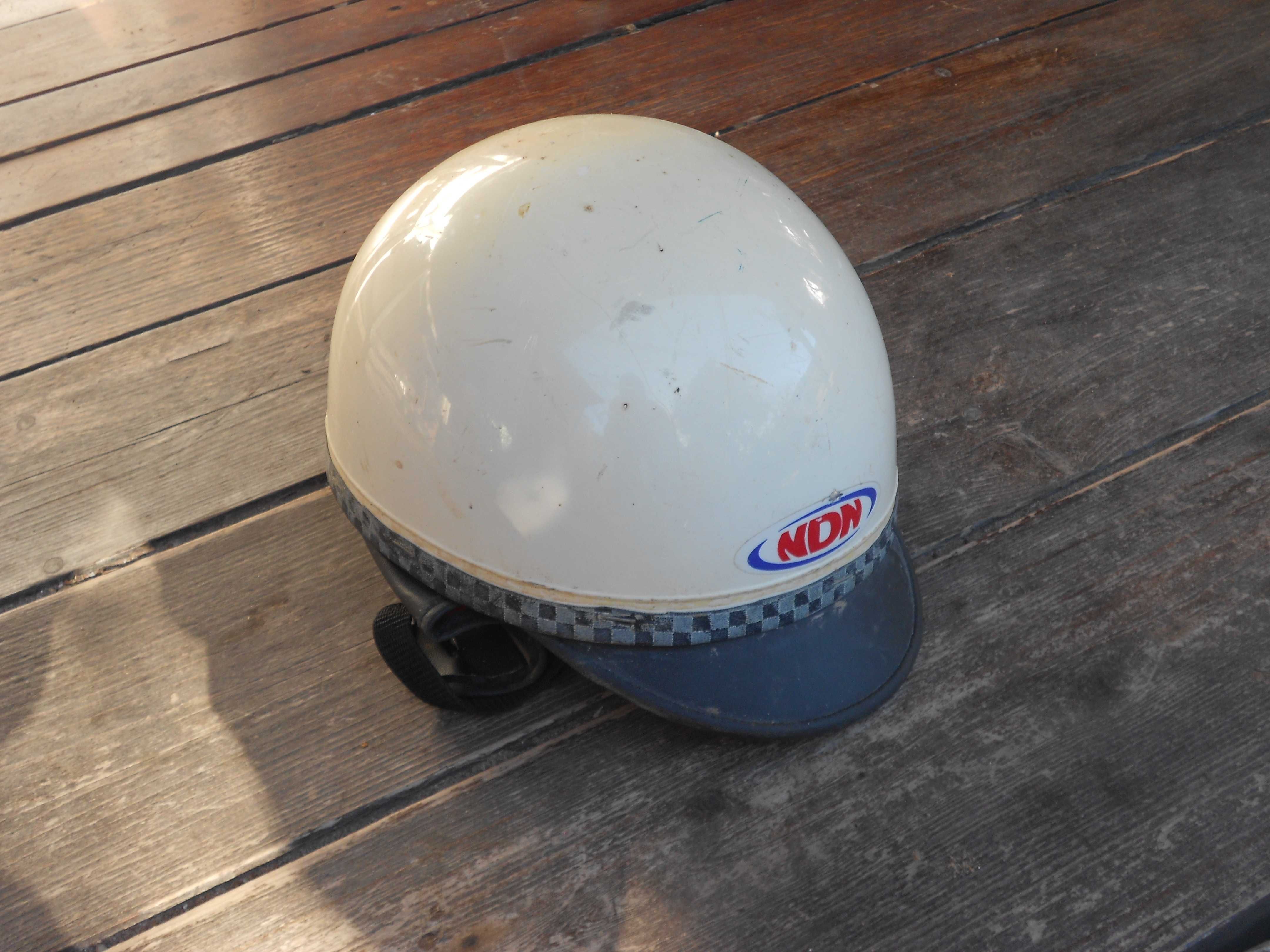 Capacete NDN penico