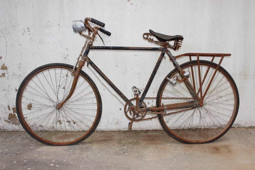 Bicicleta antiga - Pasteleira - Travões Macal - para restauro