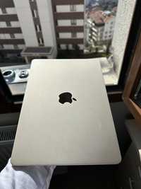 Apple M2 MacBook Air