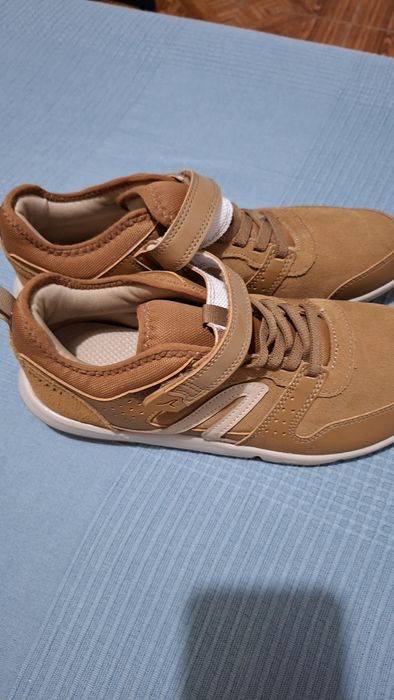 Botas como novas , pouco uso( entrego Lisboa)