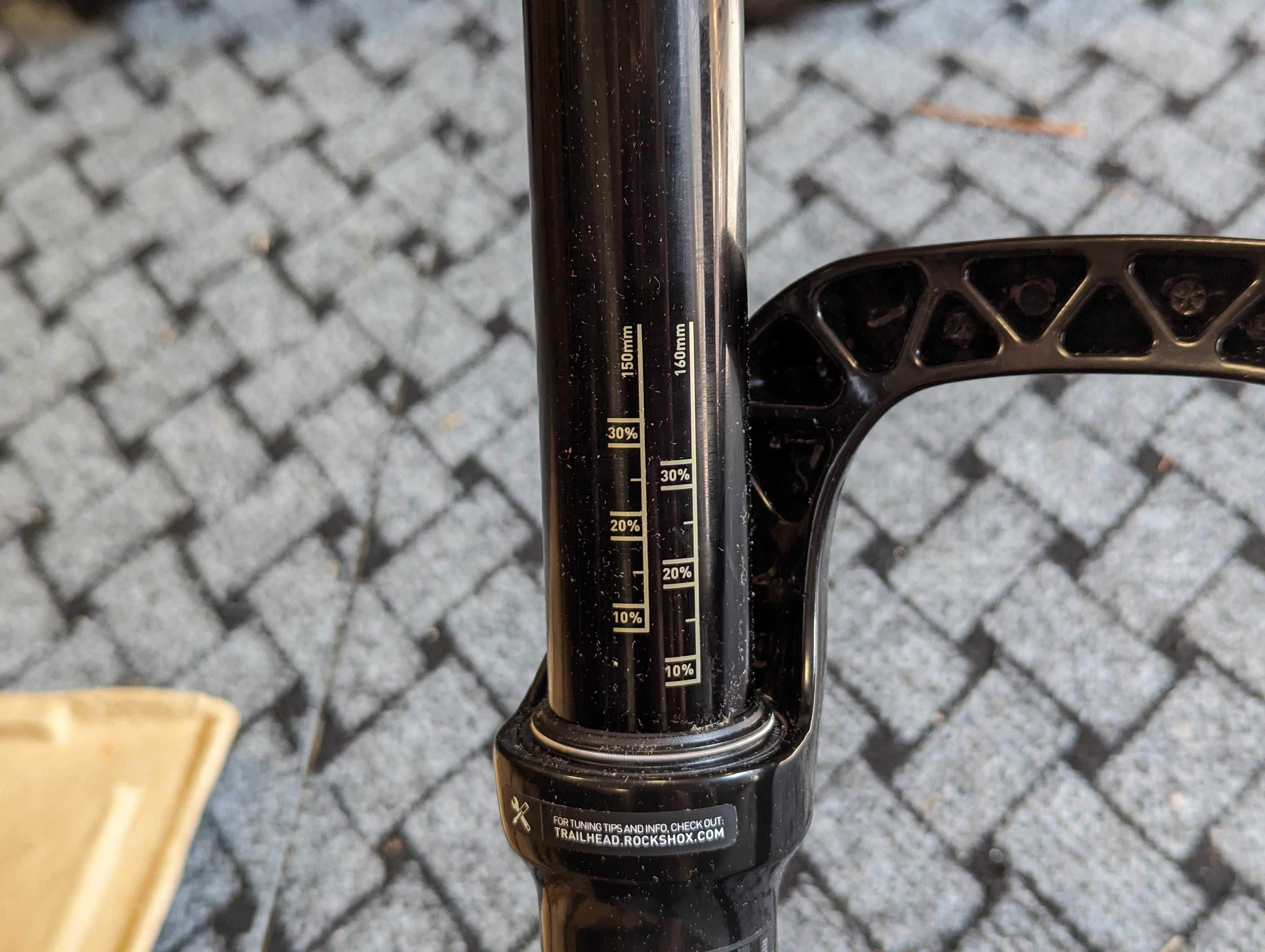 Amortyzator rowerowy ROCK SHOX Yari RC, 29", 160 mm