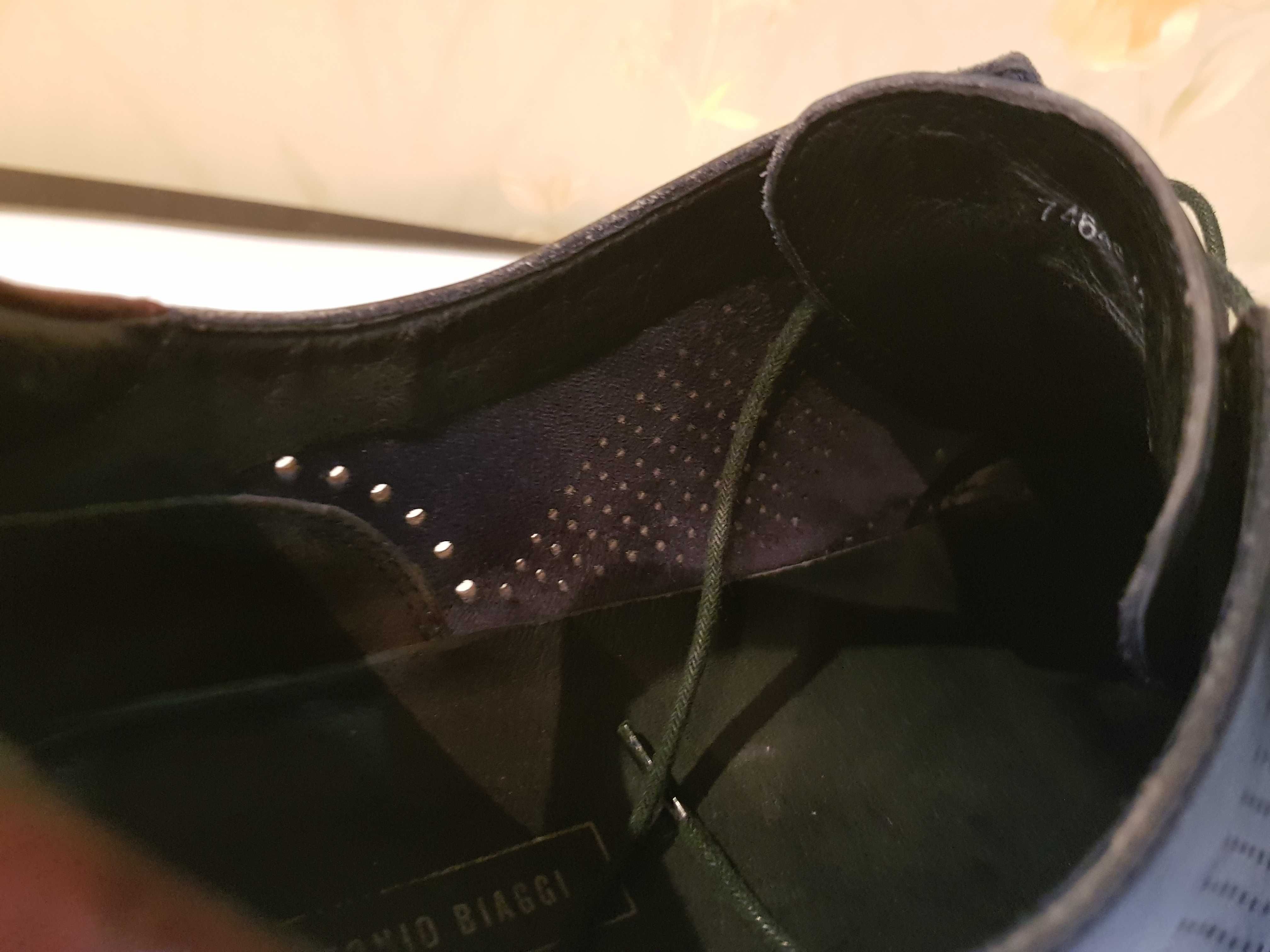 Стильні чоловічі туфлі з перфорацією Antonio Biaggi 43 розмір