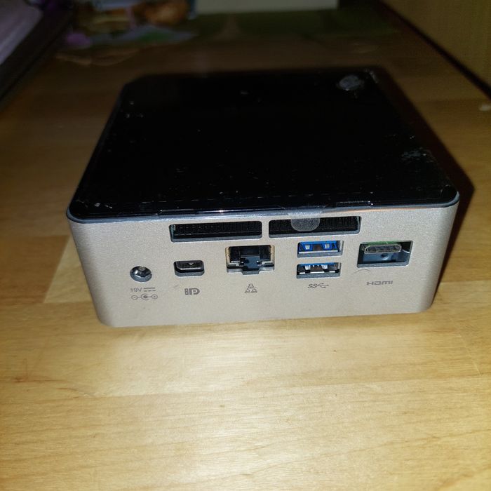 Minikomputer Nuc5i3Ryh