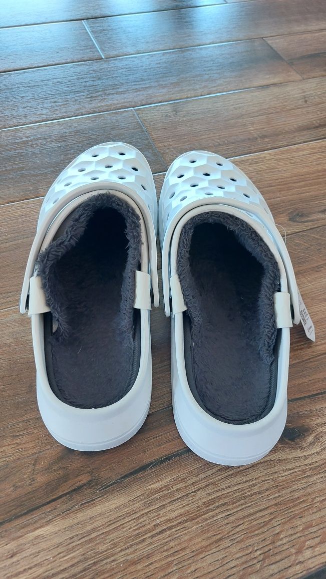 Joybees novinhos do criador da Crocs