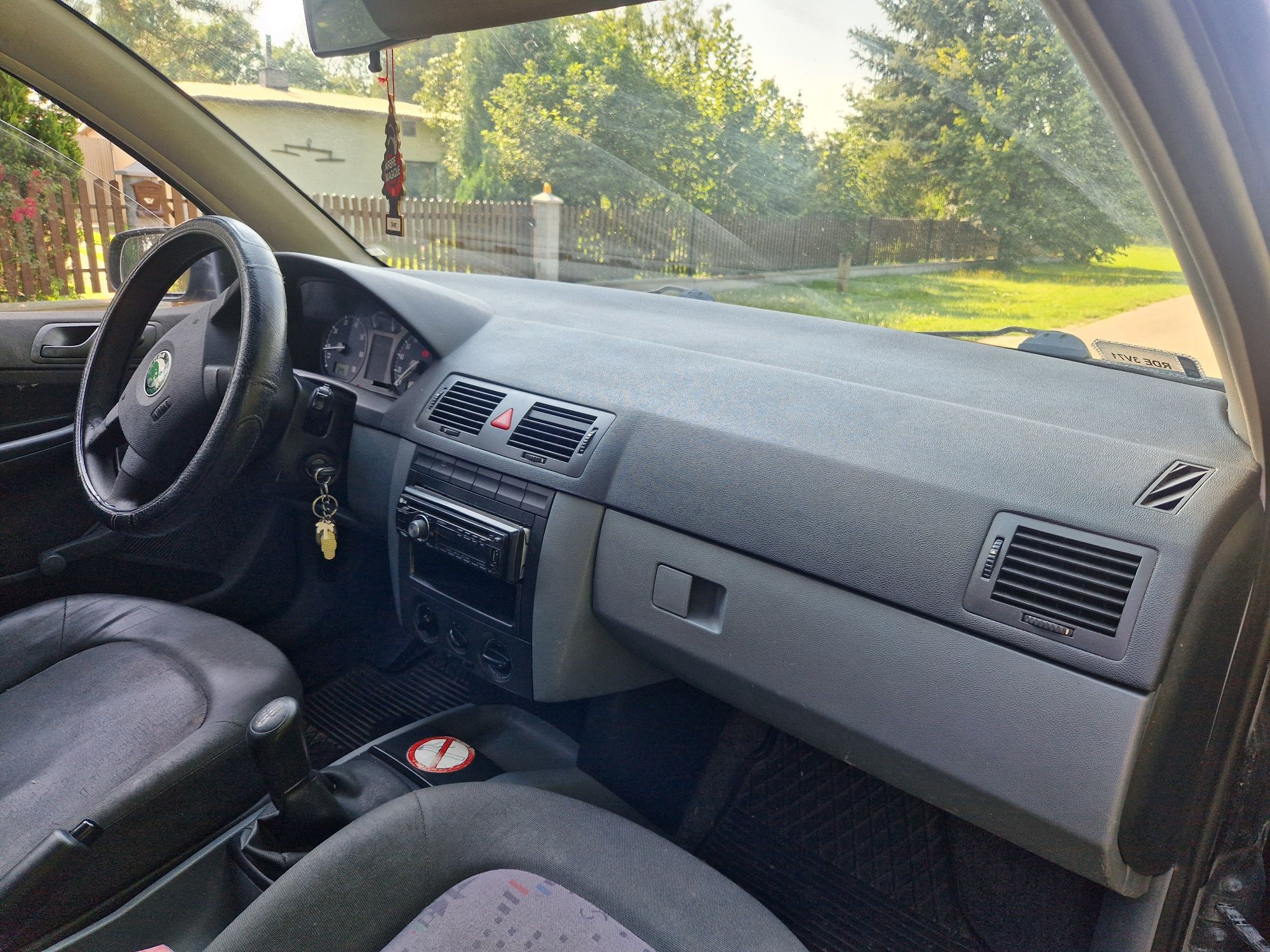 Skoda fabia 1.2 benzyna 2005r klima oferta ważna  do dzis