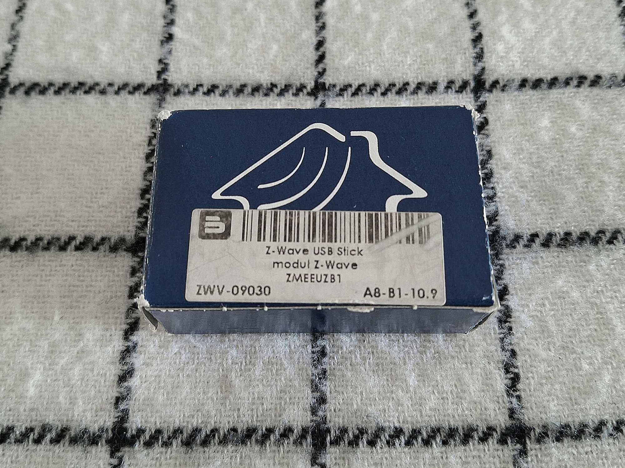 Głowice termostatyczne Danfoss Living Connect Z +adapter USB Z-Wave.Me