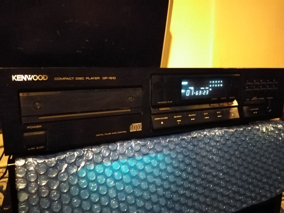 Leitor de Cds Kenwood Mod DP 1510
Totalmente funcional