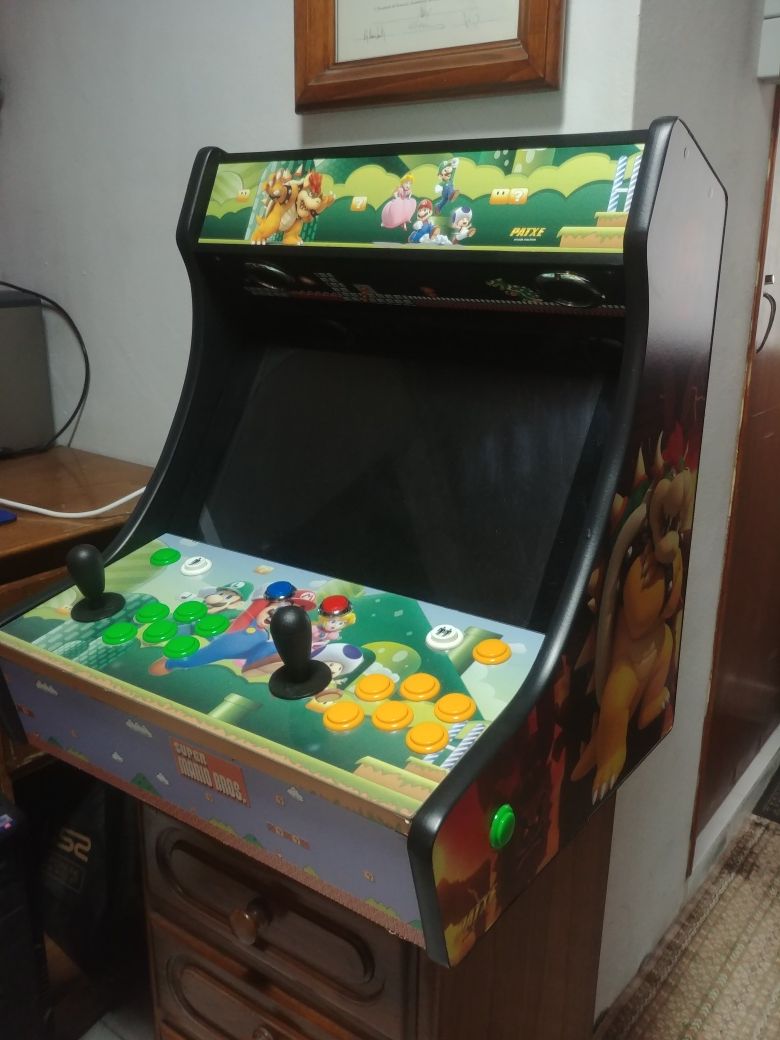 Maquina arcade jogos clássicos  hyperspin