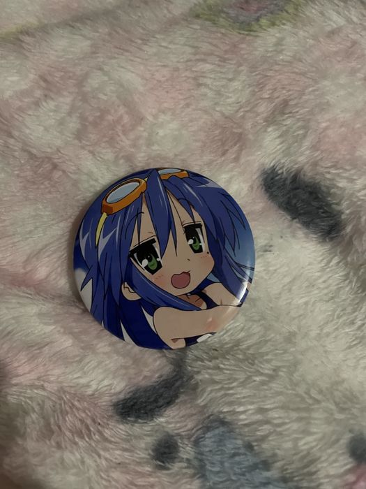 значок аниме lucky star konata лаки стар коната изуми