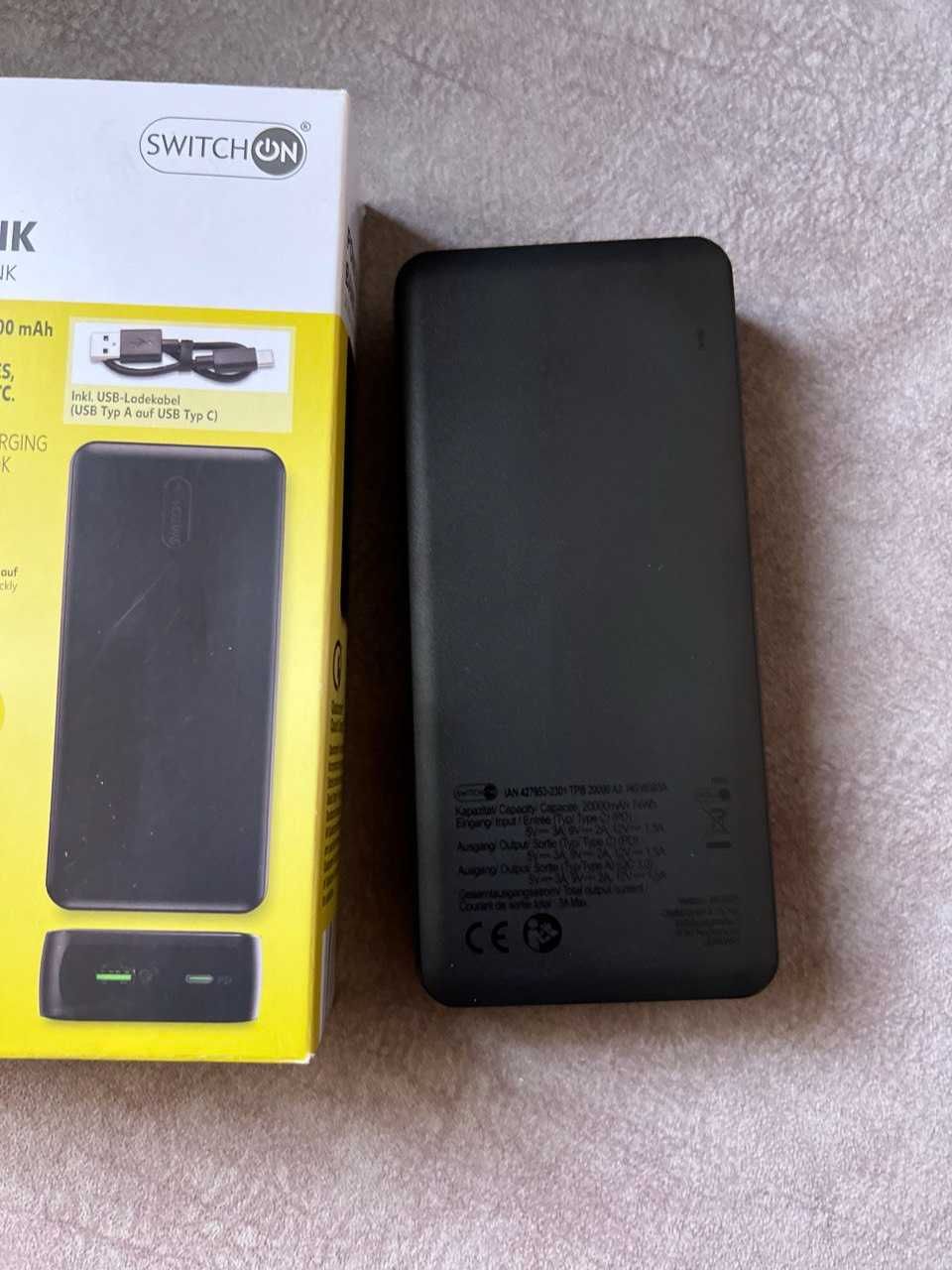 Новий Power Bank Switch On Germany 2000mAh