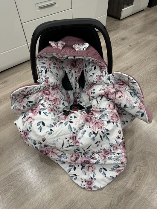 Otulacz Fipoli do fotelika