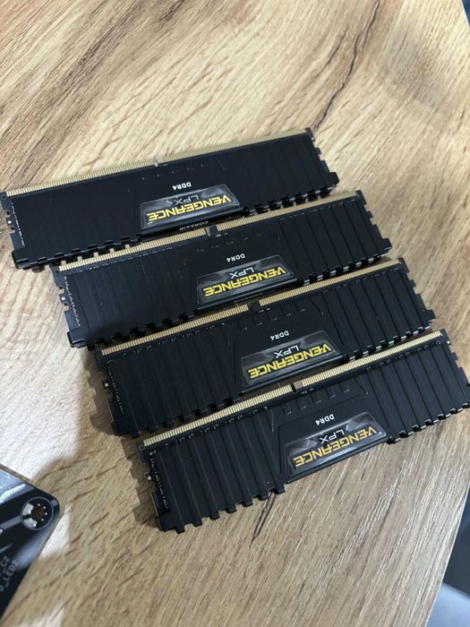 Pamięć RAM CORSAIR Vengeance LPX 32GB 3200MHz DDR4 CL16