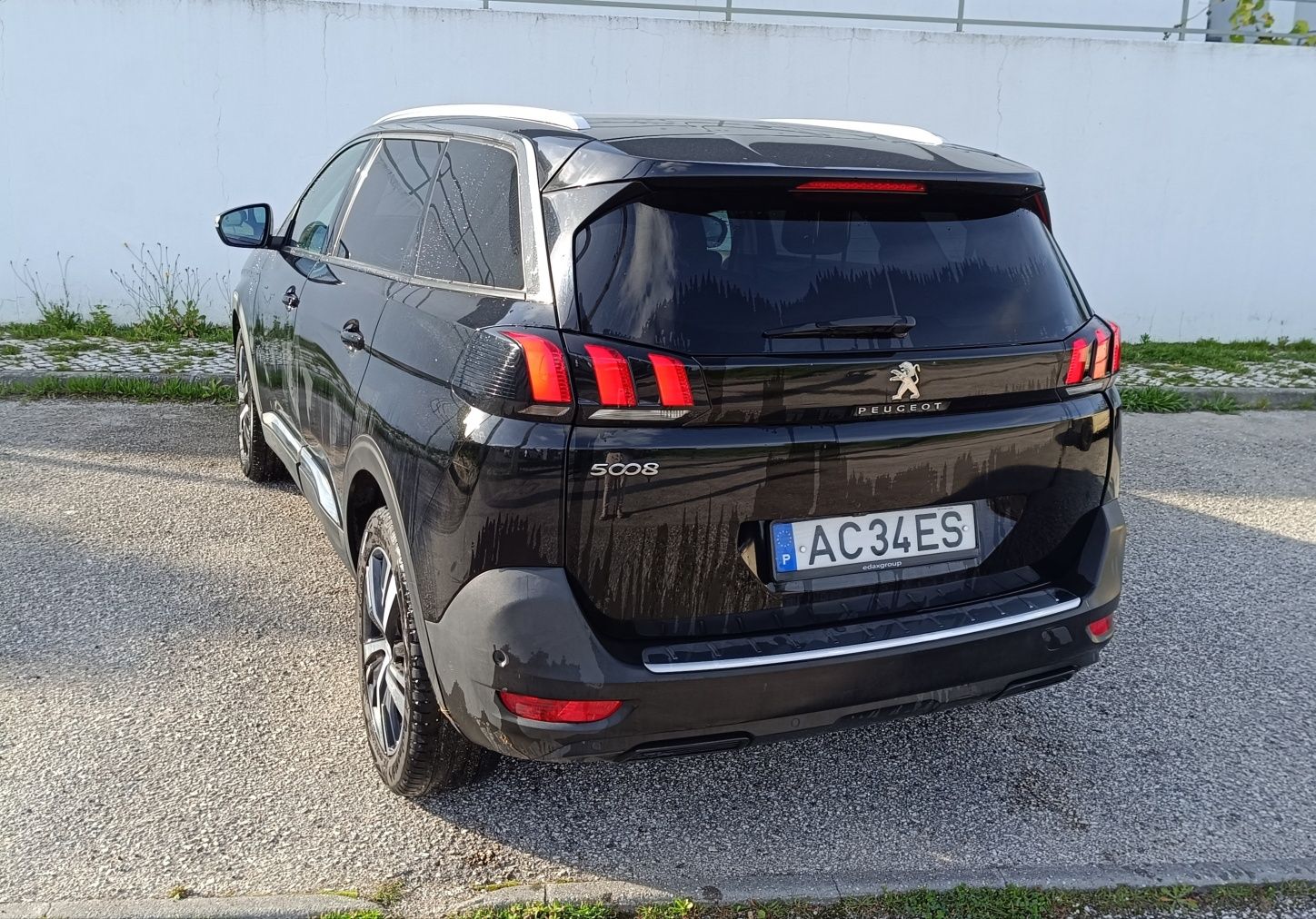 Peugeot 5008 ALLURE Nacional (automática)