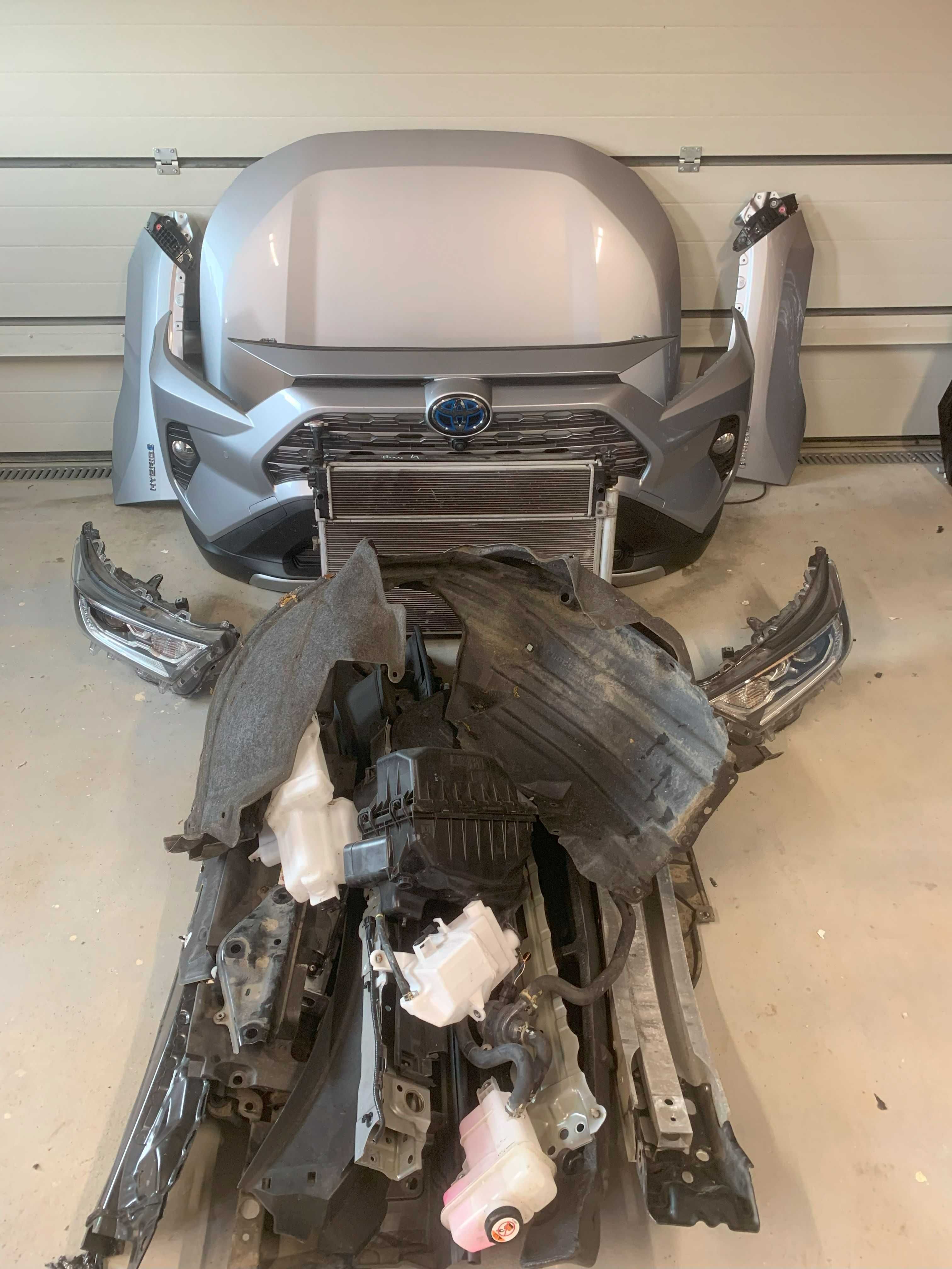 Kompletny przód blacharski do TOYOTA RAV4