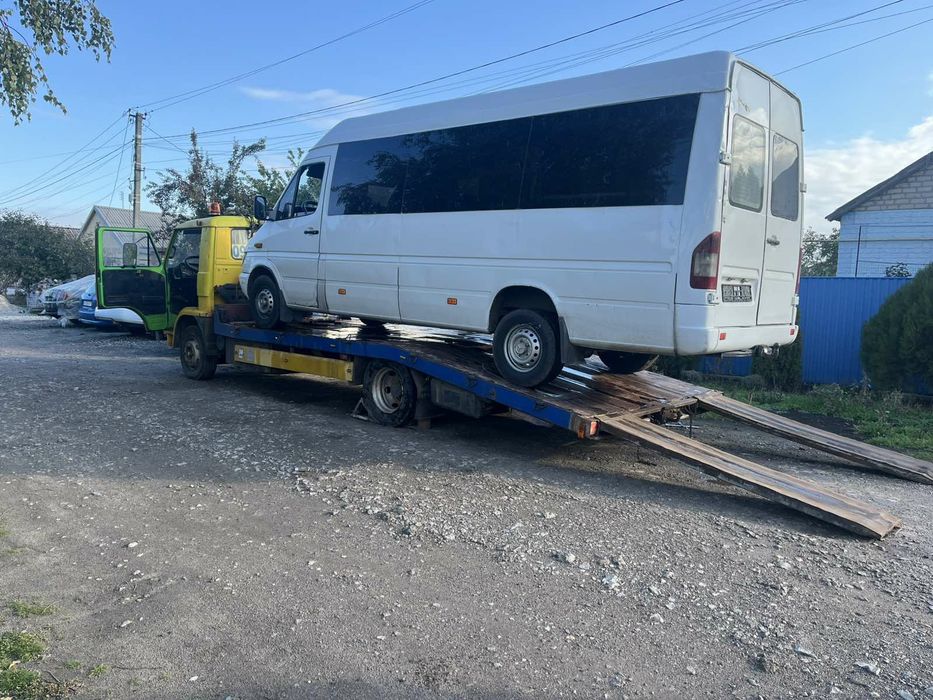 Услуги эвакуатра,эвакуатор кривой рог 24/7