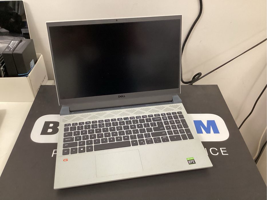 Sklep zadbany kaptop Dell G15 i7 16gb 512gb 15,6” 120hz Rtx 3060 6gb