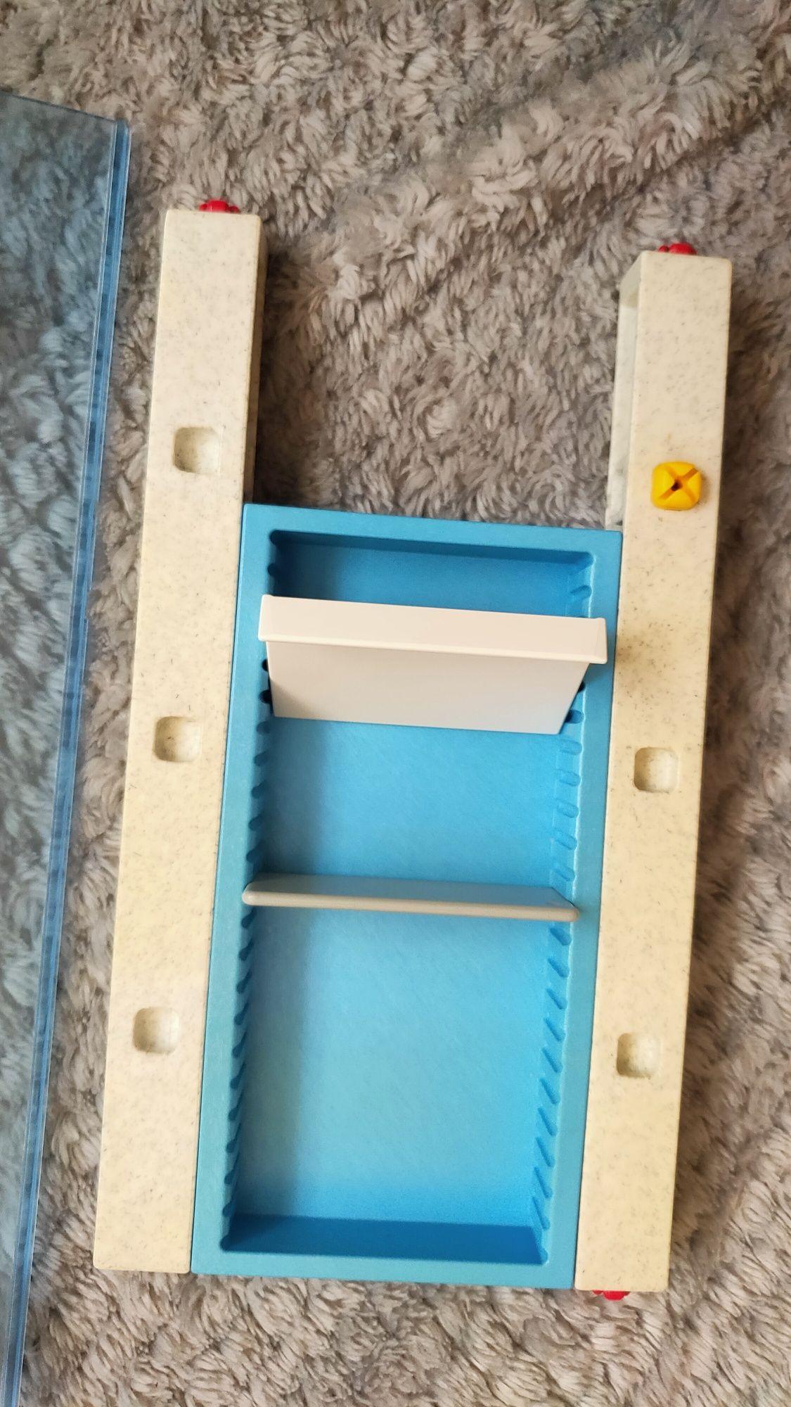 Różne elementy Playmobil dach