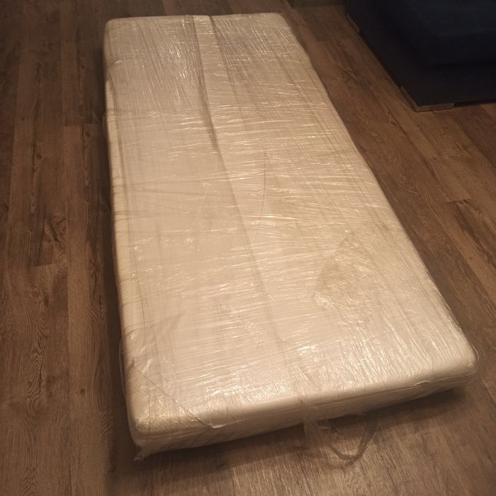 Materac 80x200 zdejmowany pokrowiec + mata ochronna