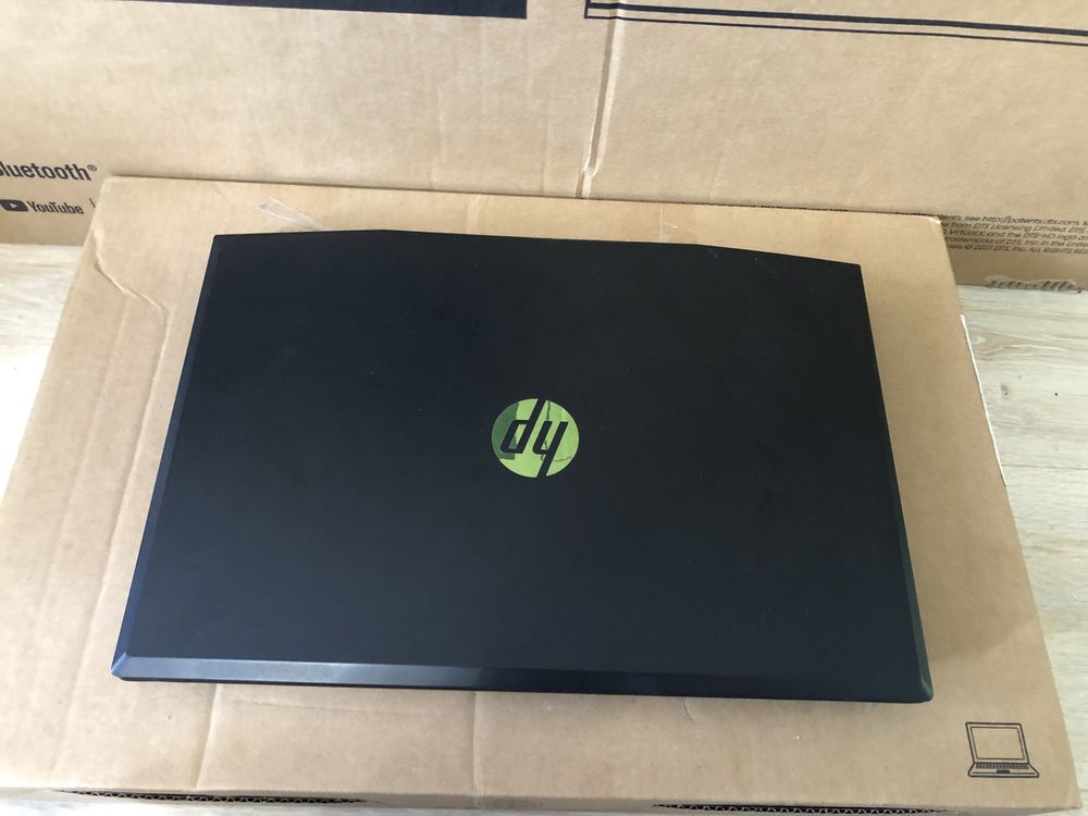 HP Pavilion 15 i5/NVIDIA GTX 1050TI SSD