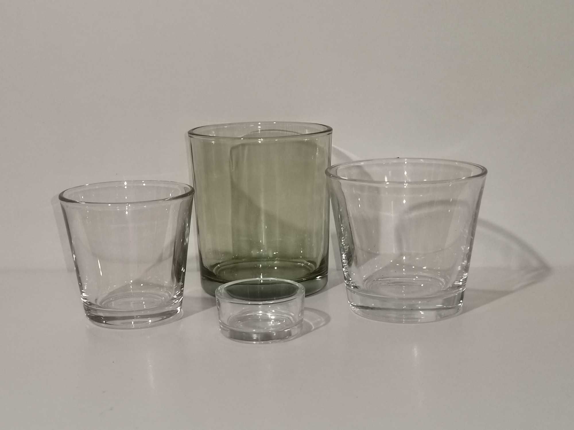 Komplet szklanych świeczników x 4