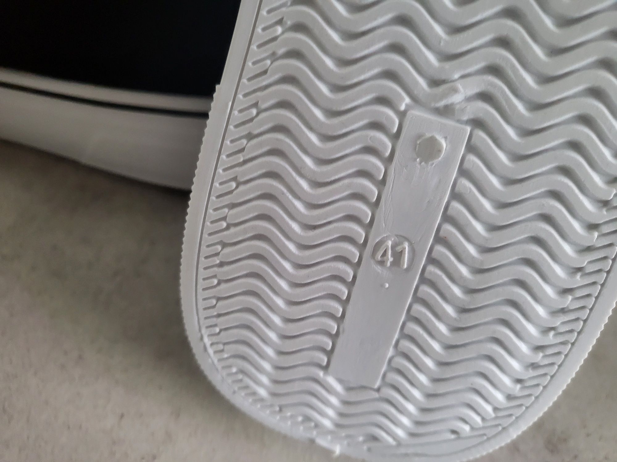 Trampki czarne jak Converse r.41